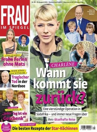Frau im Spiegel - 25 August 2021