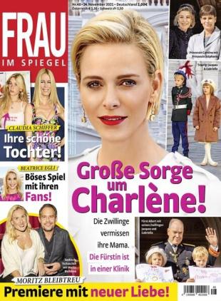Frau im Spiegel - 24 November 2021