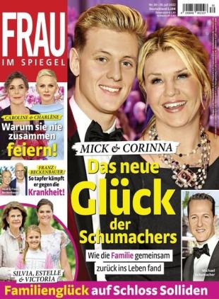 Frau im Spiegel - 20 Juli 2022