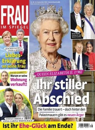 Frau im Spiegel - 14 September 2022