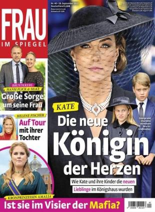 Frau im Spiegel - 28 September 2022