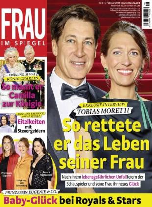Frau im Spiegel - 01 Februar 2023