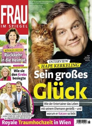 Frau im Spiegel - 21 Juni 2023