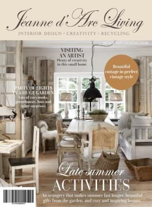 Jeanne d'Arc Living English Edition - Issue 6 - August 2023