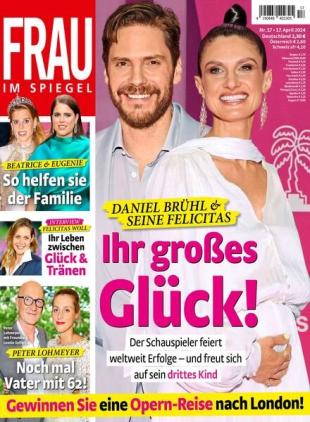 Frau im Spiegel - 17 April 2024