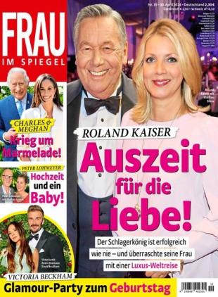 Frau im Spiegel - 30 April 2024